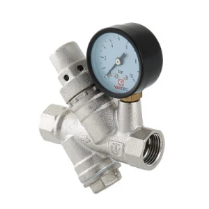 Редуктор давления с фильтром и манометром, от 2 до 5 бар 1/2" VALTEC